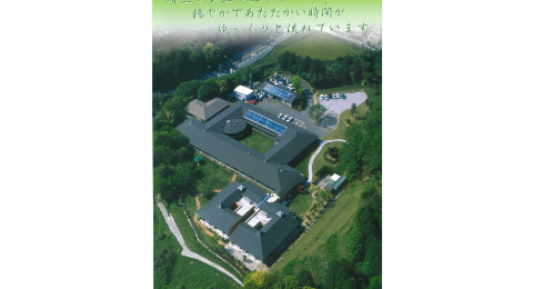 スタッフと利用者の様子